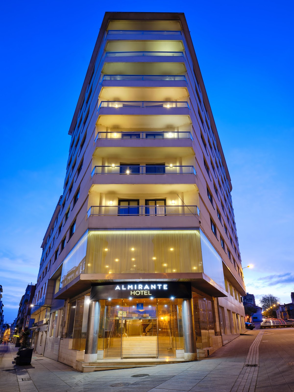 Crisol Almirante, hotel accommodation in Ferrol on the Camino Inglés