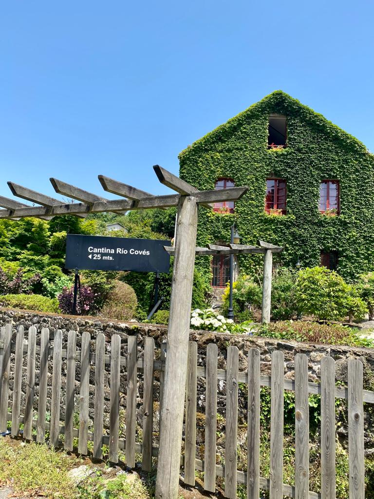 La Suite del Eume, albergue accommodation in Pontedeume on the Camino Inglés