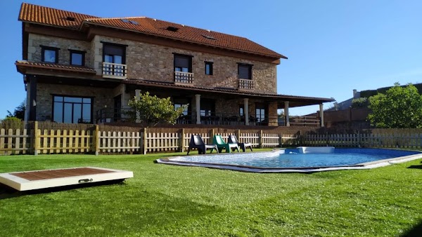Hotel Rustico Prado da Viña, hotel accommodation in Fisterra on the Camino Finisterre