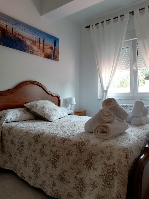 Apartamentos Casa Enrique photo 3, apartment accommodation in Lires on the Camino Finisterre
