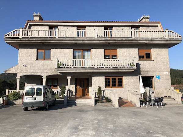 Apart. A Pedra, apartment accommodation in O Logoso on the Camino Finisterre